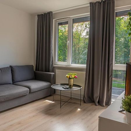Batorego 18 - White - 450M Stacja Metra Pola Mokotowskie, 800M Biblioteka Narodowa, 20M Piekny Park Pola Mokotowskie, 800M Do Sgh - Wifi - Smart Tv - Good Apartments وارسو المظهر الخارجي الصورة