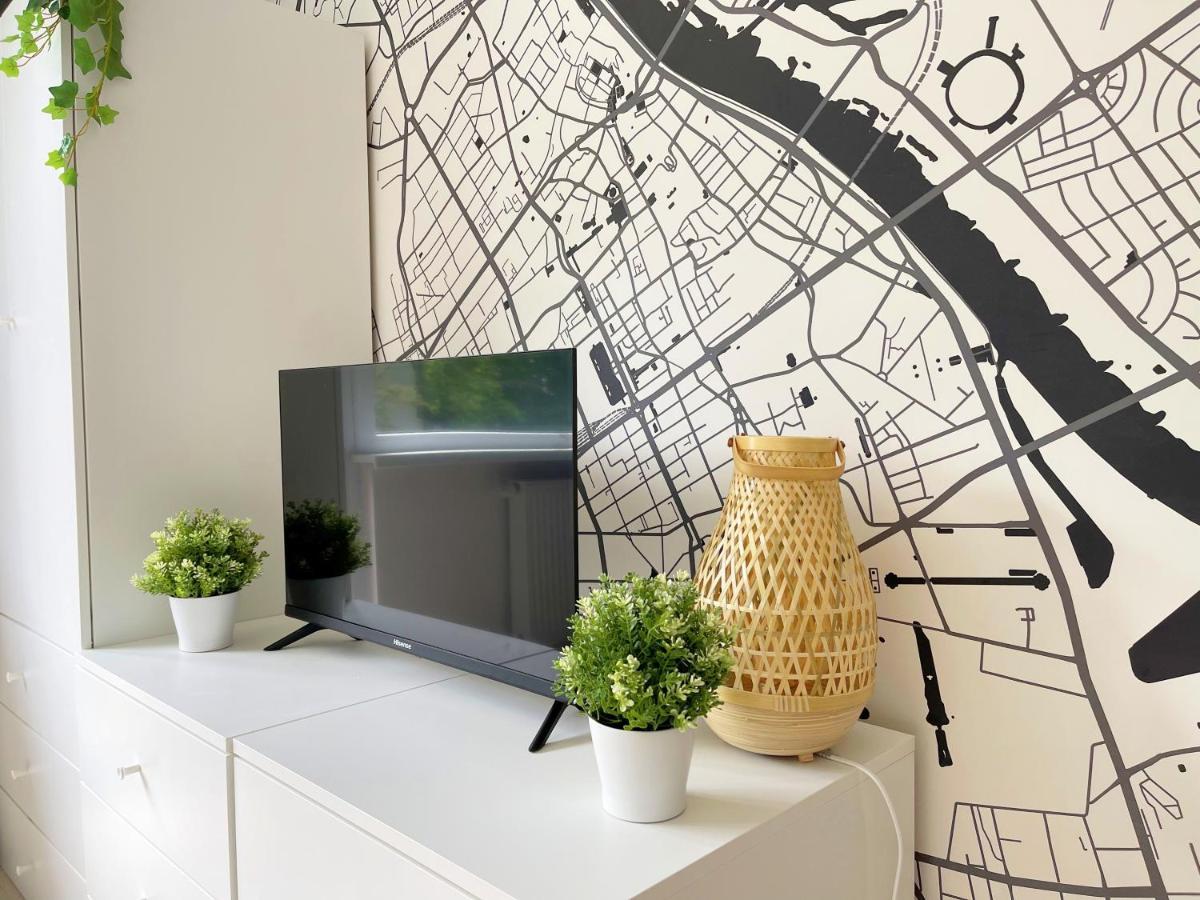 Batorego 18 - White - 450M Stacja Metra Pola Mokotowskie, 800M Biblioteka Narodowa, 20M Piekny Park Pola Mokotowskie, 800M Do Sgh - Wifi - Smart Tv - Good Apartments وارسو المظهر الخارجي الصورة