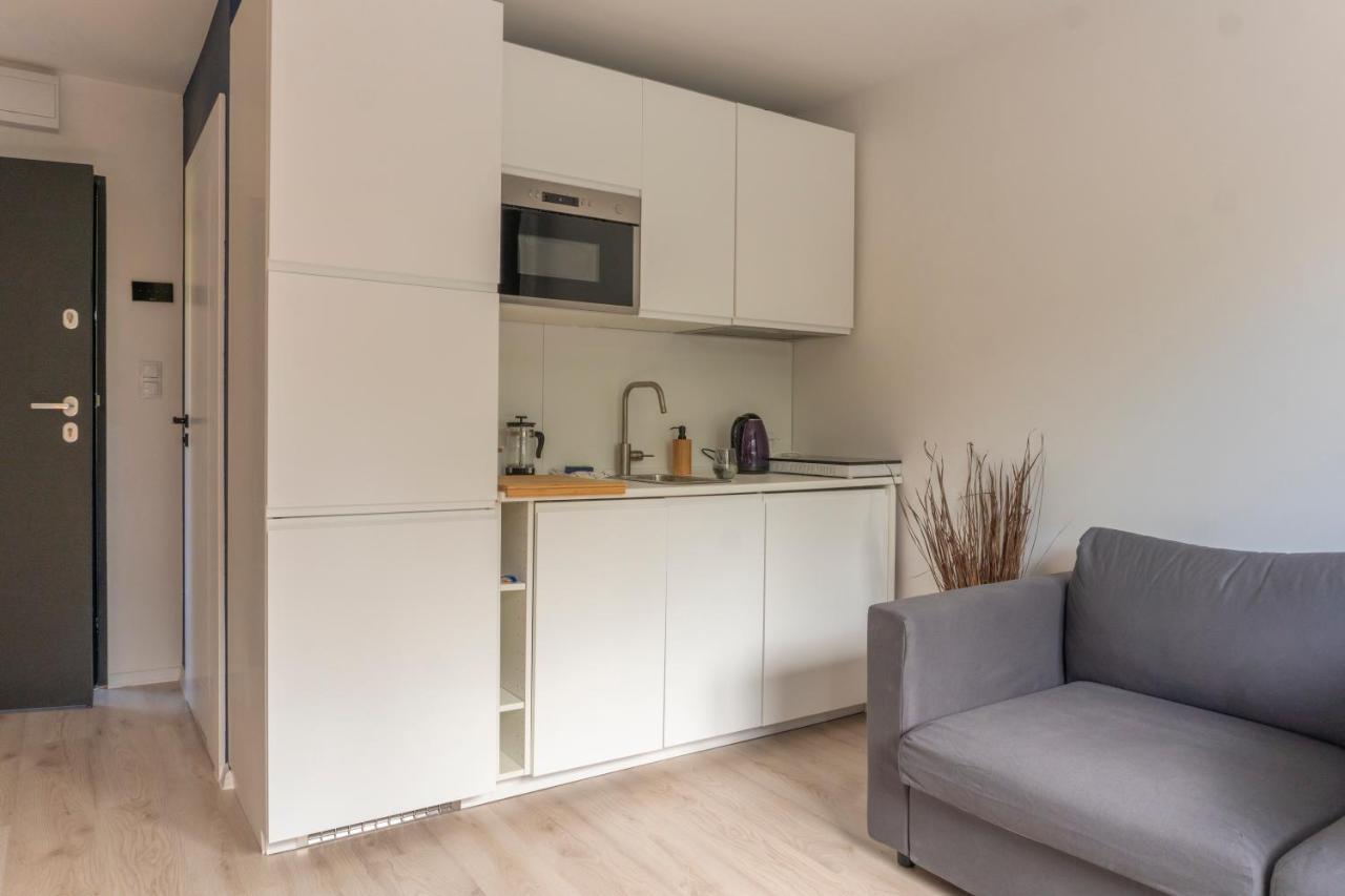Batorego 18 - White - 450M Stacja Metra Pola Mokotowskie, 800M Biblioteka Narodowa, 20M Piekny Park Pola Mokotowskie, 800M Do Sgh - Wifi - Smart Tv - Good Apartments وارسو المظهر الخارجي الصورة